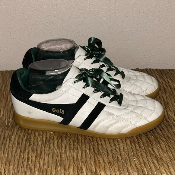 Gola Shoes - Gola White Quilted anthologie Trainers with Black Stripes and Gum Sole